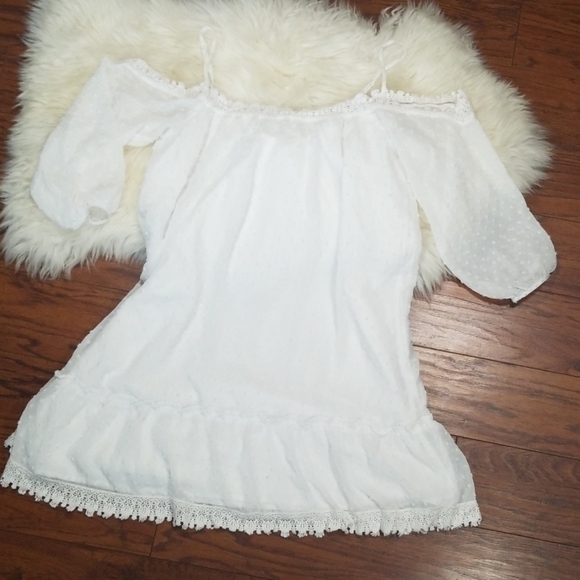 BB Dakota Swiss Dot Dress - Picture 2 of 8